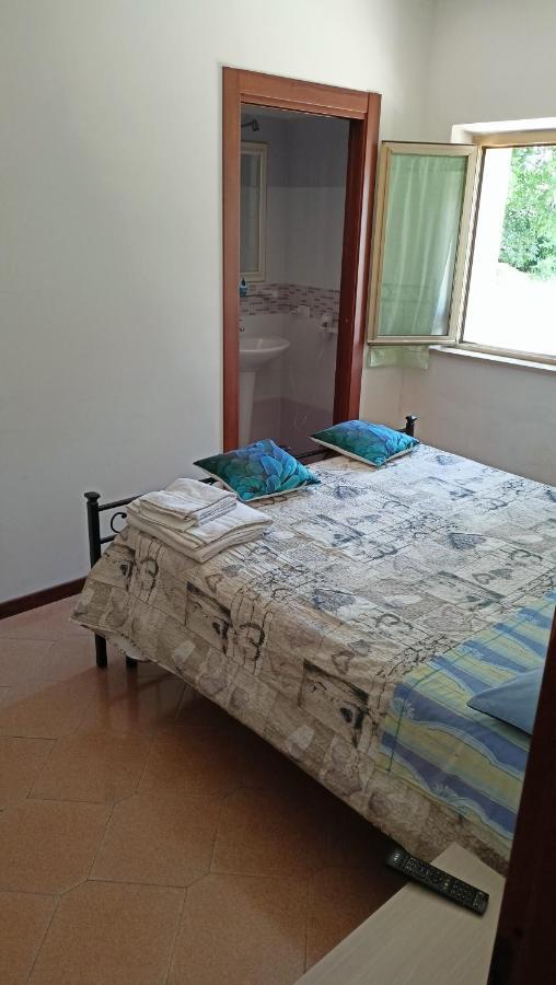 Marco - Camere Con Bagno Privato Vicino Al Centro Φολίνιο Εξωτερικό φωτογραφία