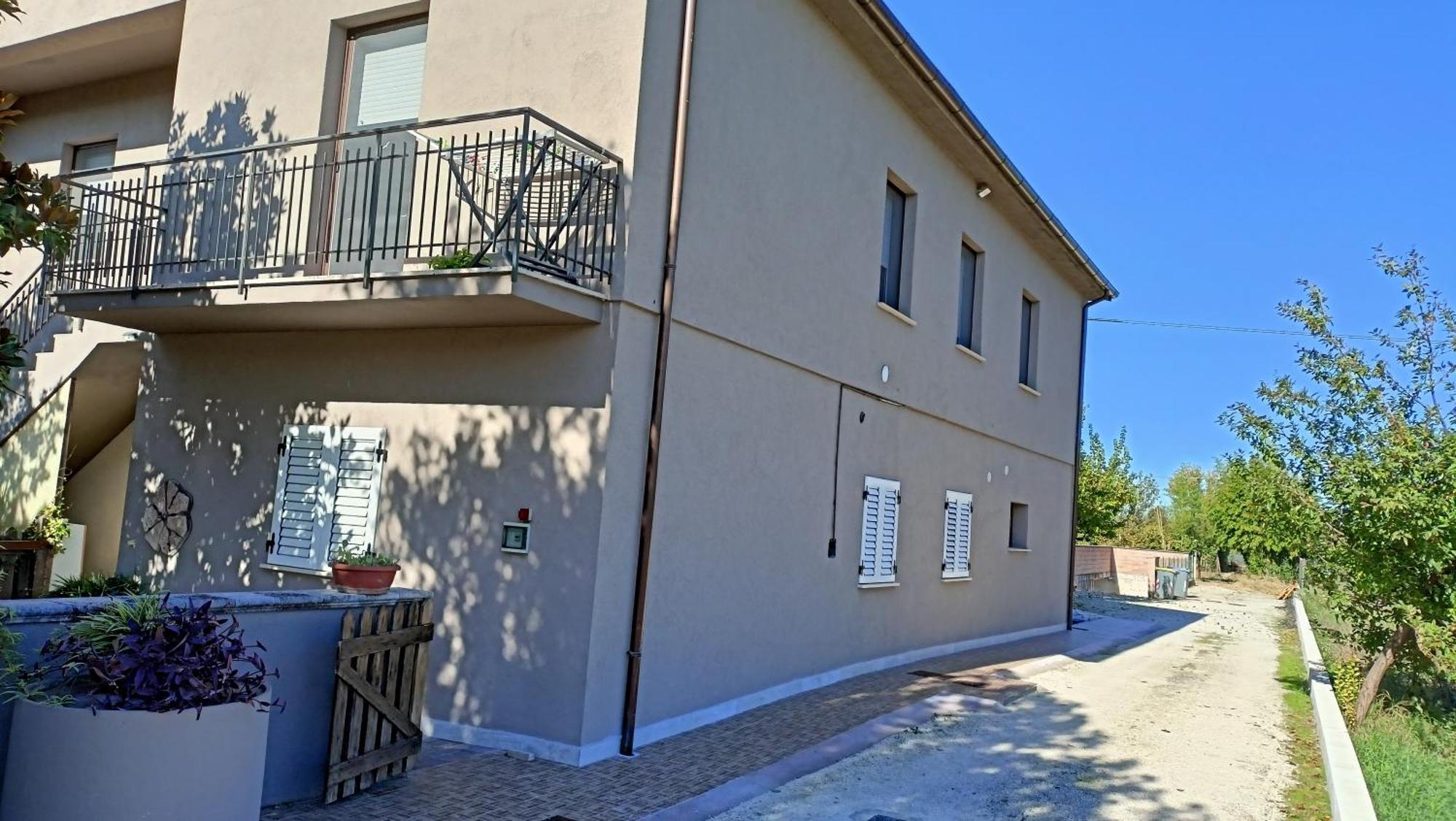 Marco - Camere Con Bagno Privato Vicino Al Centro Φολίνιο Εξωτερικό φωτογραφία
